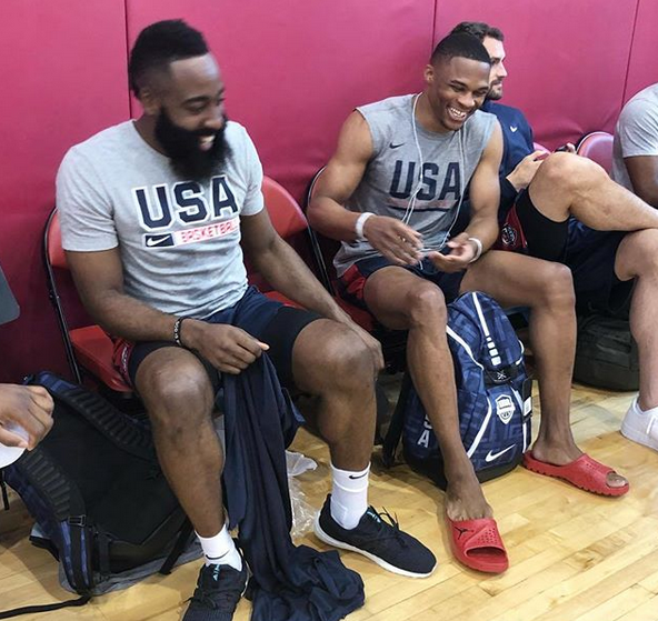 相对之下 相对之下