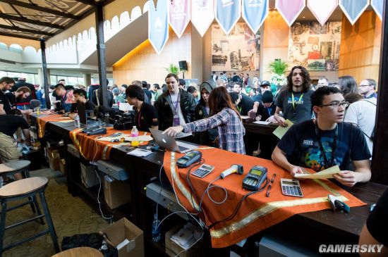 低射命中 低射命中