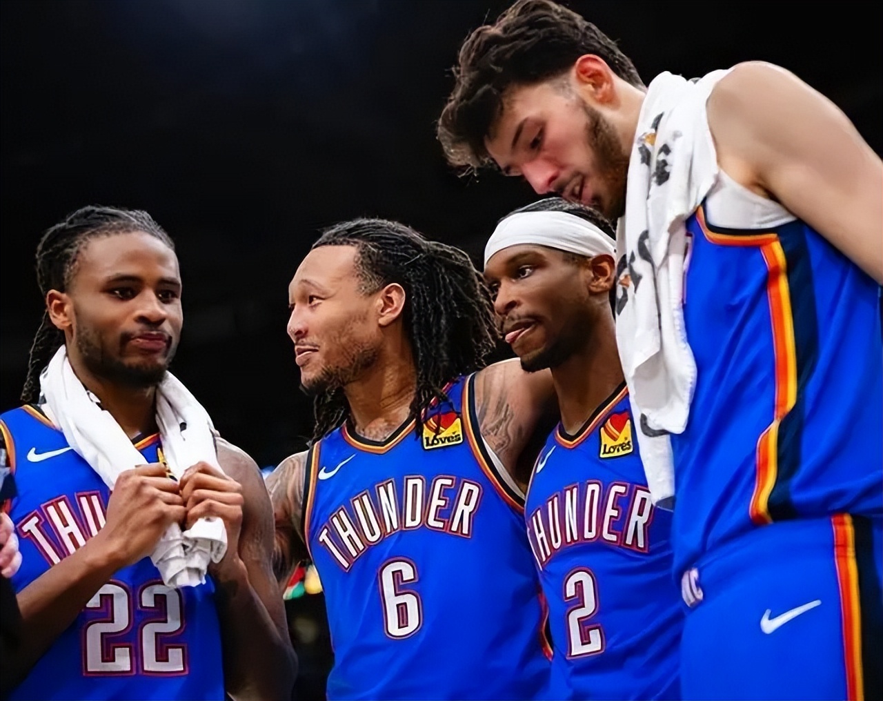 胸甲与头盔 胸甲与头盔