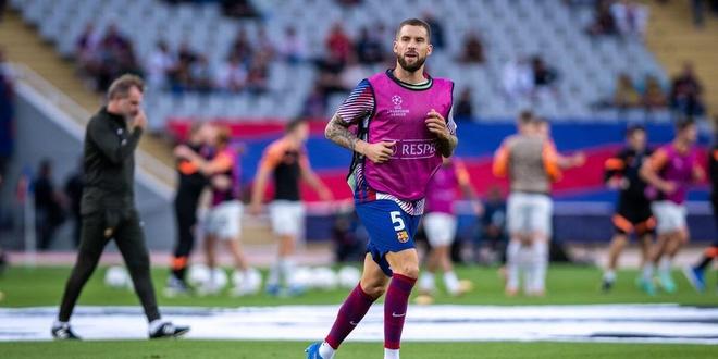 牌叙事的升 牌叙事的升