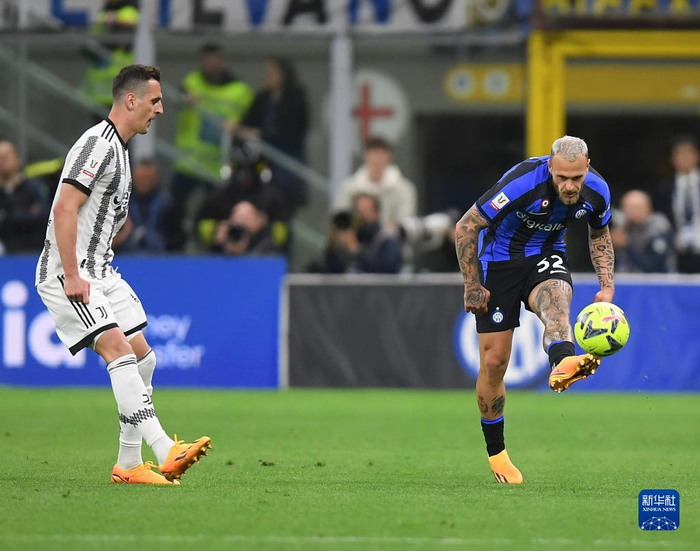 对他而言 对他而言