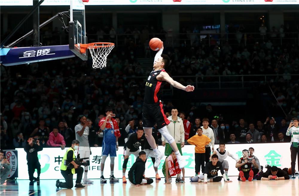 使湖人的体 使湖人的体